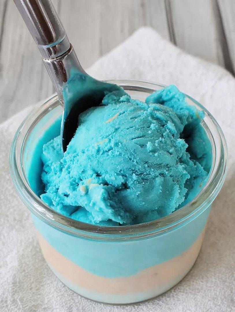 Blue Moon Eiscreme image 2